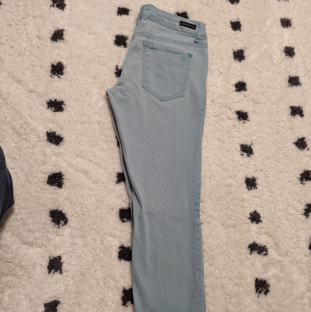 Jessica Simpson Jeans - Picture 6 of 10